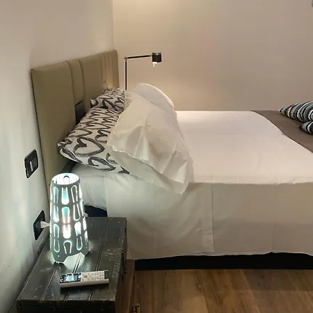 Estense 12 In Centro Citta Apartamento Ferrara